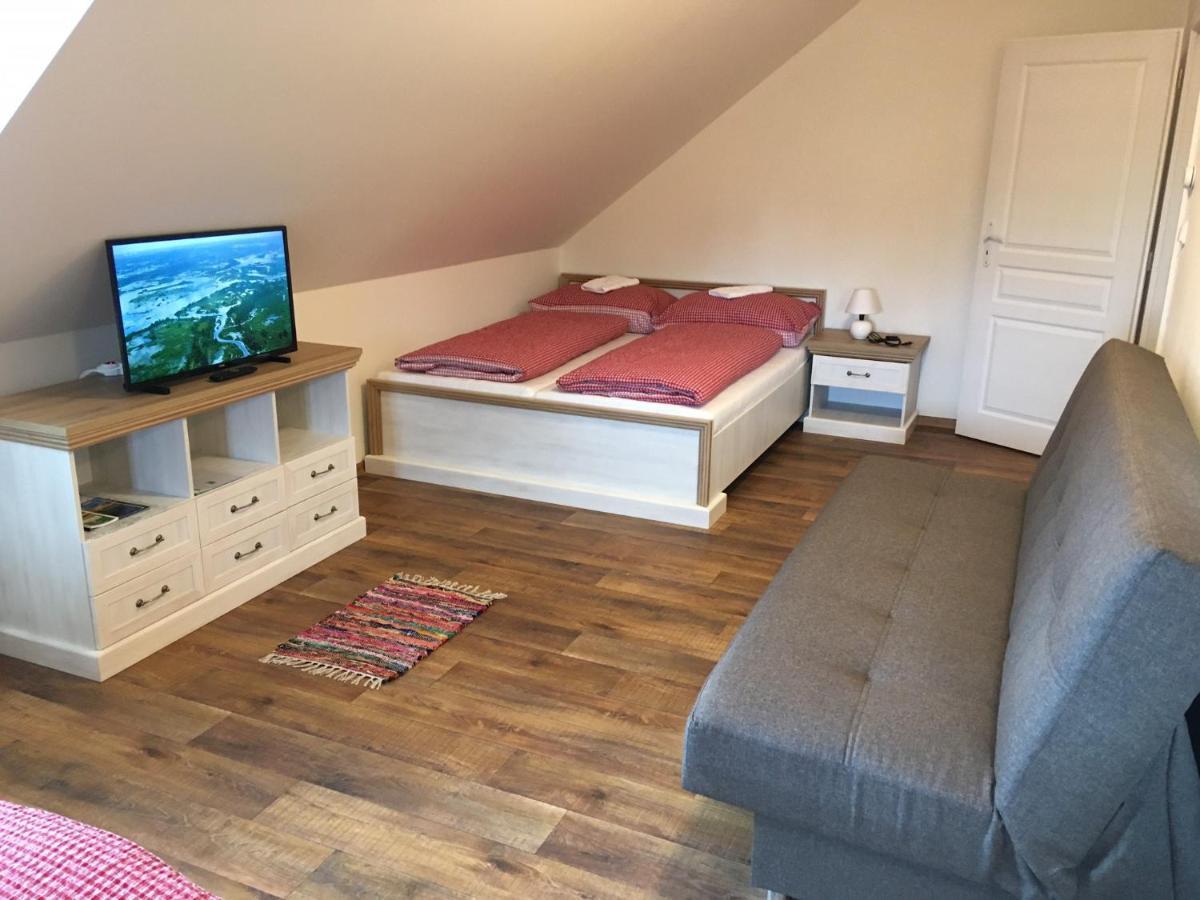 Matějovec 109&Ubytování Na statku Český Rudolec Exterior foto