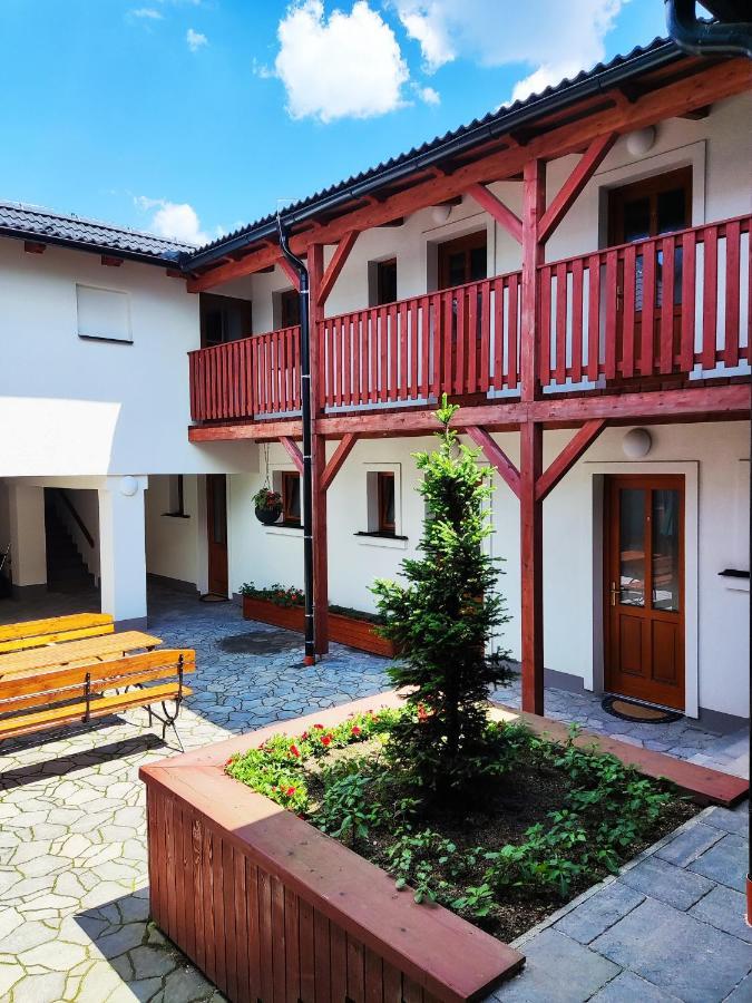 Matějovec 109&Ubytování Na statku Český Rudolec Exterior foto